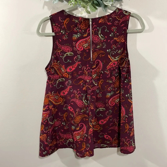 NWOT W5 Sleeveless Paisley Satin Tank Top Exposed Back Zipper S - Picture 4 of 12